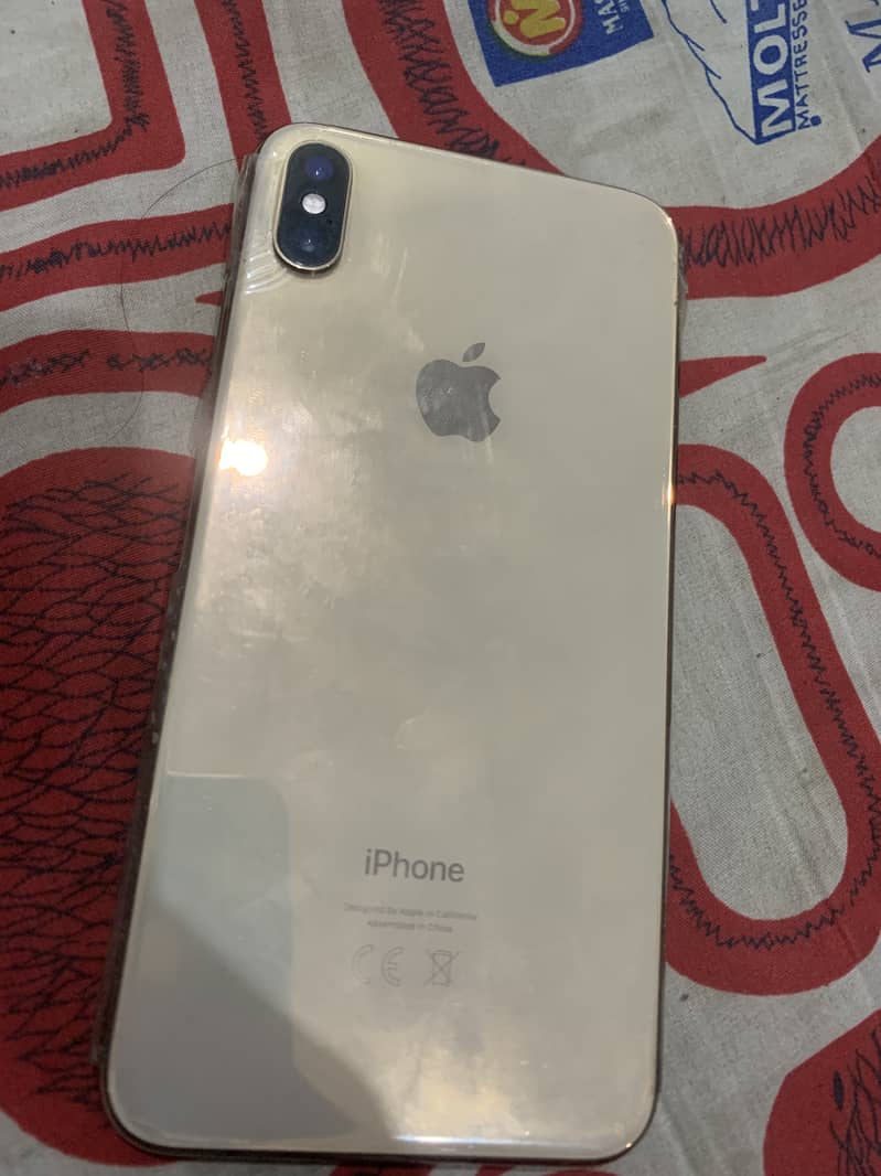 Apple iPhone XS Max 2