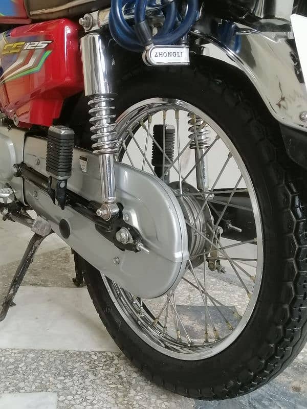 Honda 125 ISB register 2