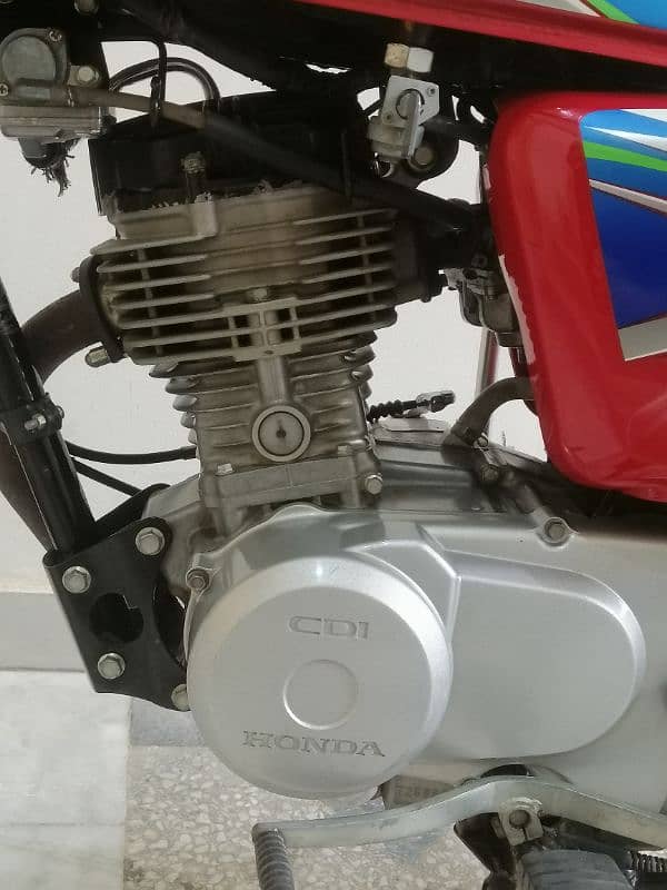 Honda 125 ISB register 3