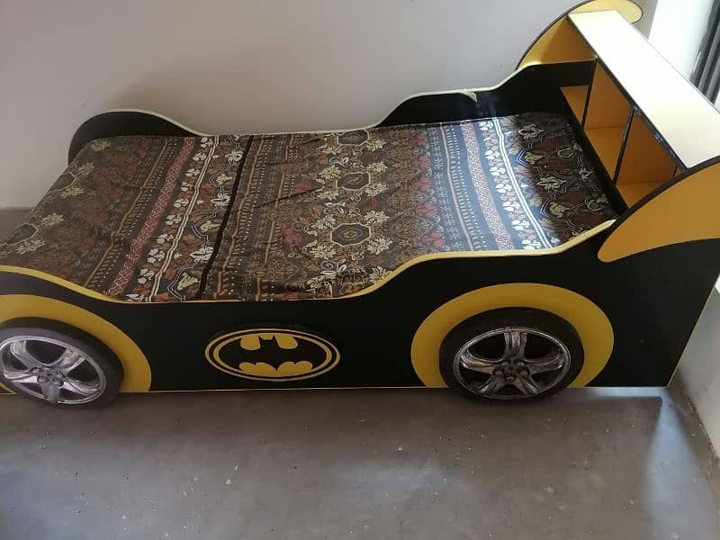 Car style bed with lights 0