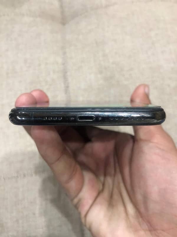 iPhone xsmax 64gb 03155154920 3