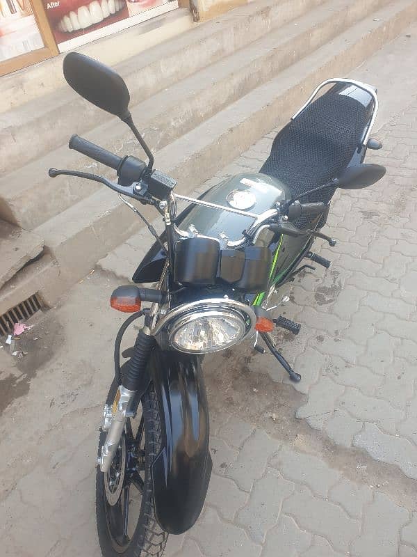 ybr 125 g 2025 model available for sale 3