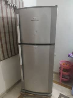 Dawlance Medium size fridge model 9188WBES