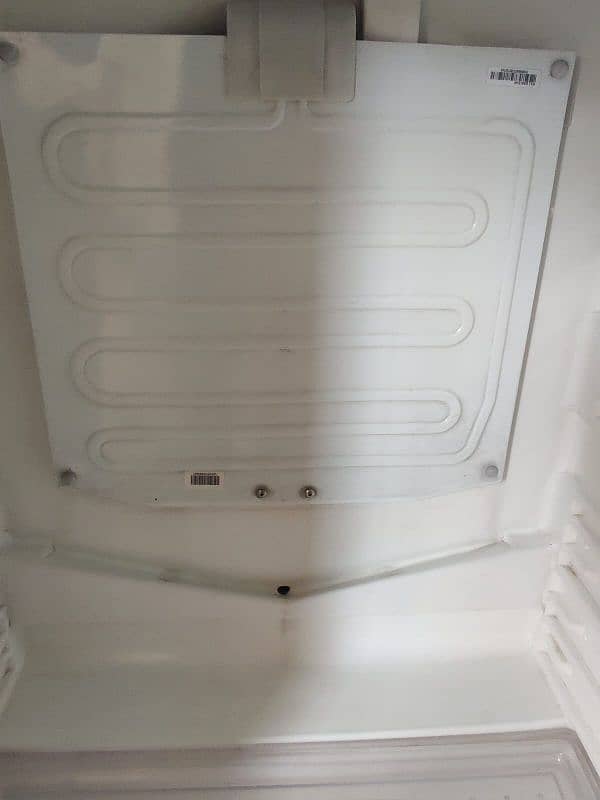 Dawlance Medium size fridge model 9188WBES 11