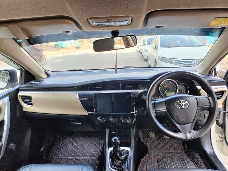 Toyota Corolla XLI (Cnvertd GLi) 2015 Islamabad Registrd Total Genuine 8