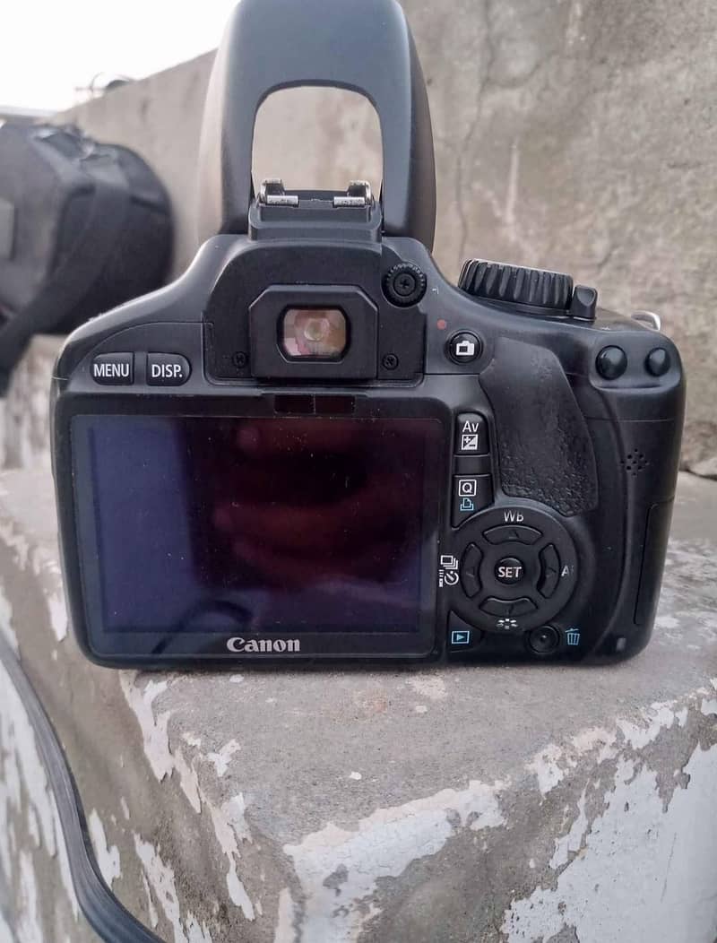 Canon 550d Dslr camera with 75_300mm lens condition 10/9 1