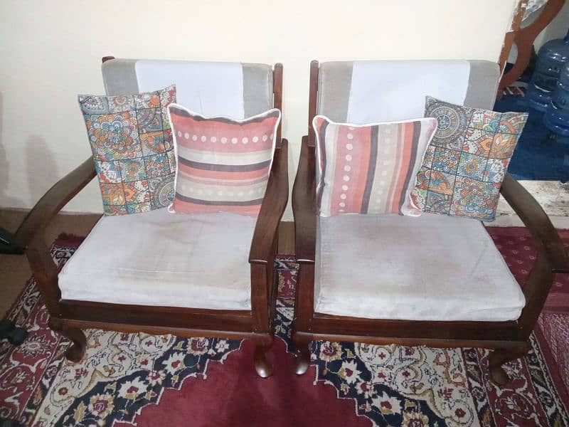 beautiful vintage 2 sofas 2