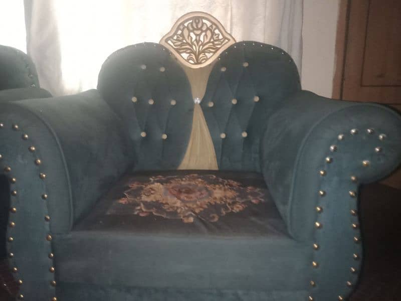 8/10 condition 5 seaters sofa set 1