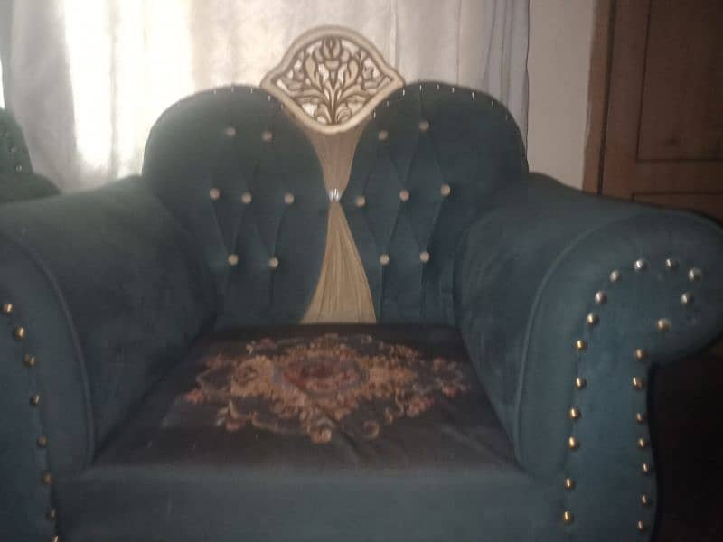 8/10 condition 5 seaters sofa set 2