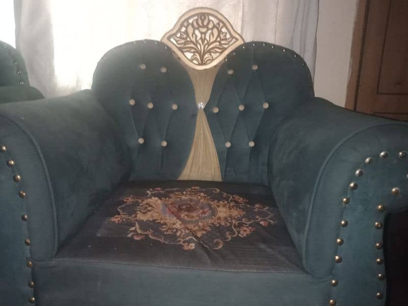 8/10 condition 5 seaters sofa set 6