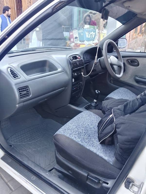 Suzuki Baleno 1999 4