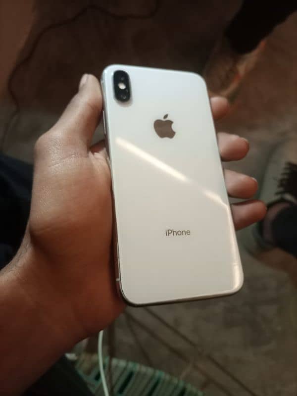 iPhone X Non PTA 64GB 0