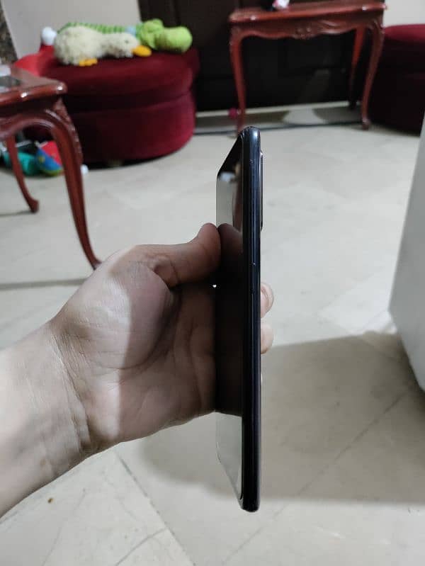 OPPO F 19 3