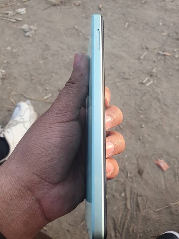 vivo y03T. urgent sell 3