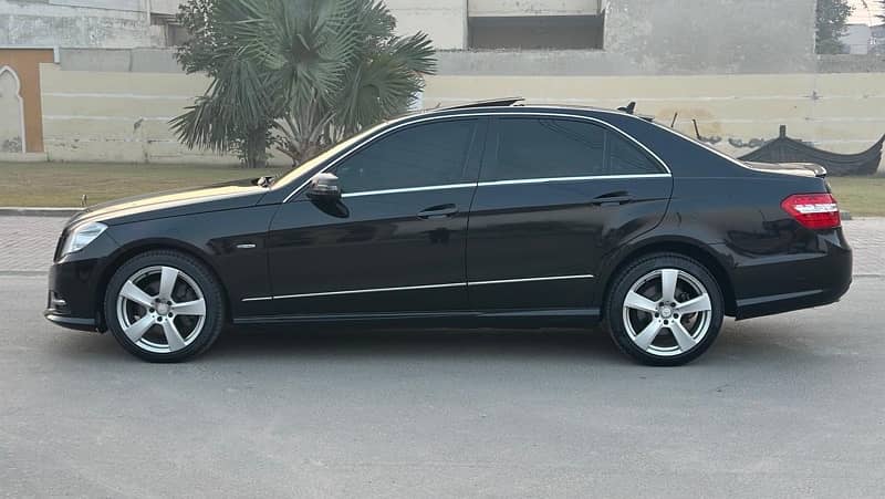 Mercedes E-250 4