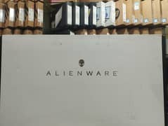 *Alienware m16 R2 Intel CoreTM Ultra 9 185H* *RTXTM 4070, 8 GB 16gb