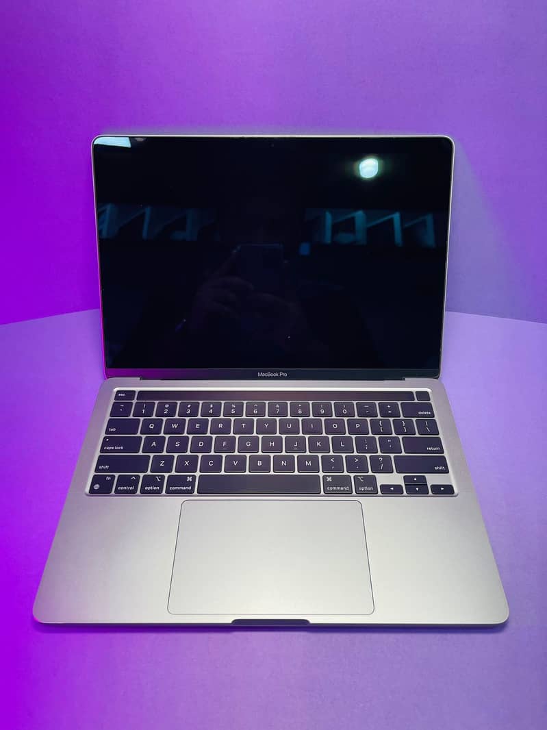 APPLE MACBOOK PRO M1 8GB/256GB 3