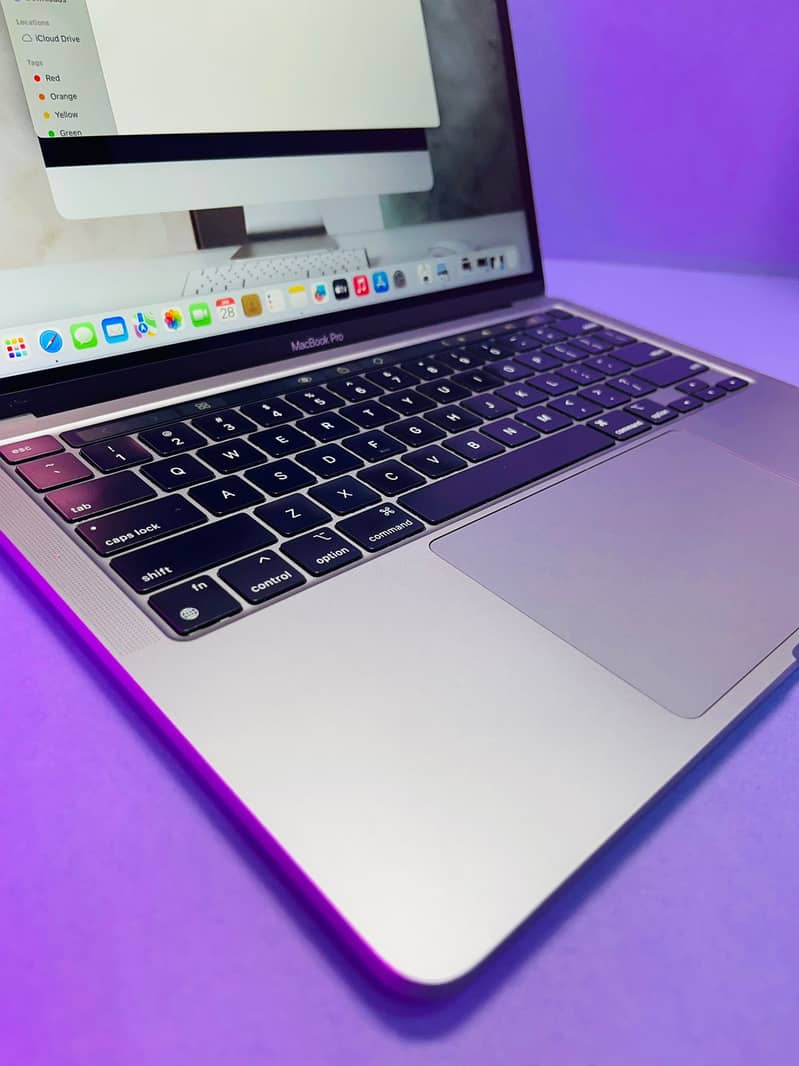 APPLE MACBOOK PRO M1 8GB/256GB 4