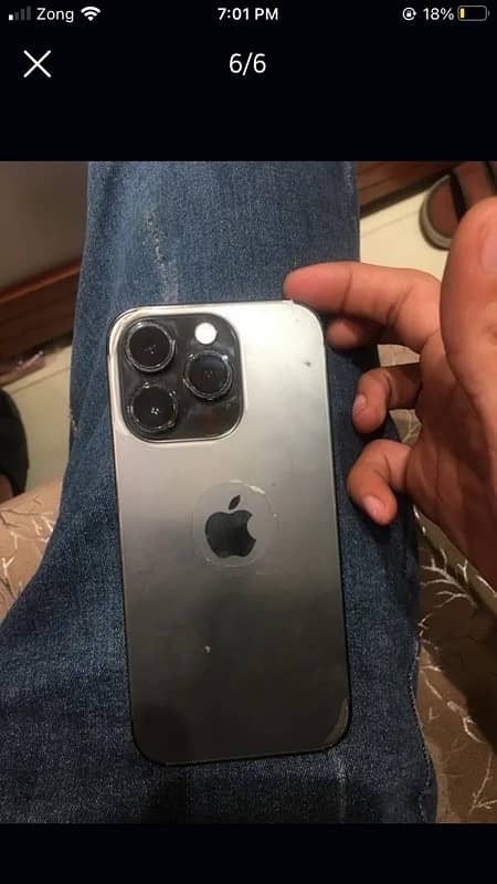 Selling iphone 14 pro urgent sale 2