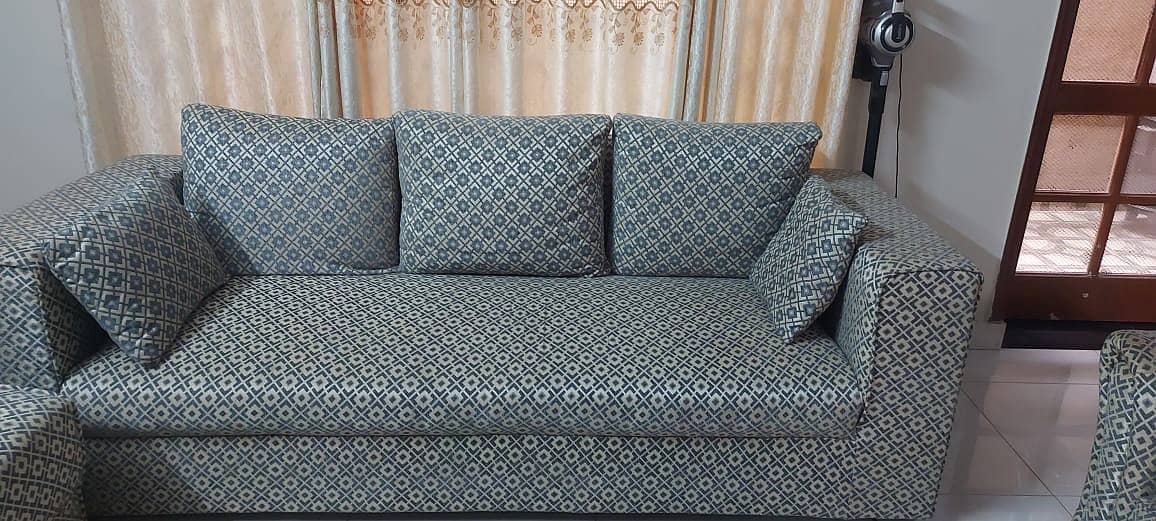 5 seater sofa | Good Cover and Set | Good Condition Sofa Set 0