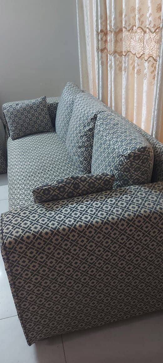 5 seater sofa | Good Cover and Set | Good Condition Sofa Set 2