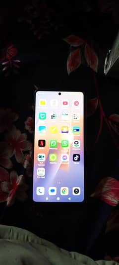 Redmi note 13 pro 8+8gb. ram room256gb