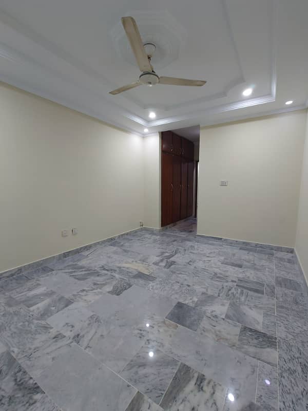 G-11 101 Tower 3 Bed Apartment (Flat) Available For Sale 29