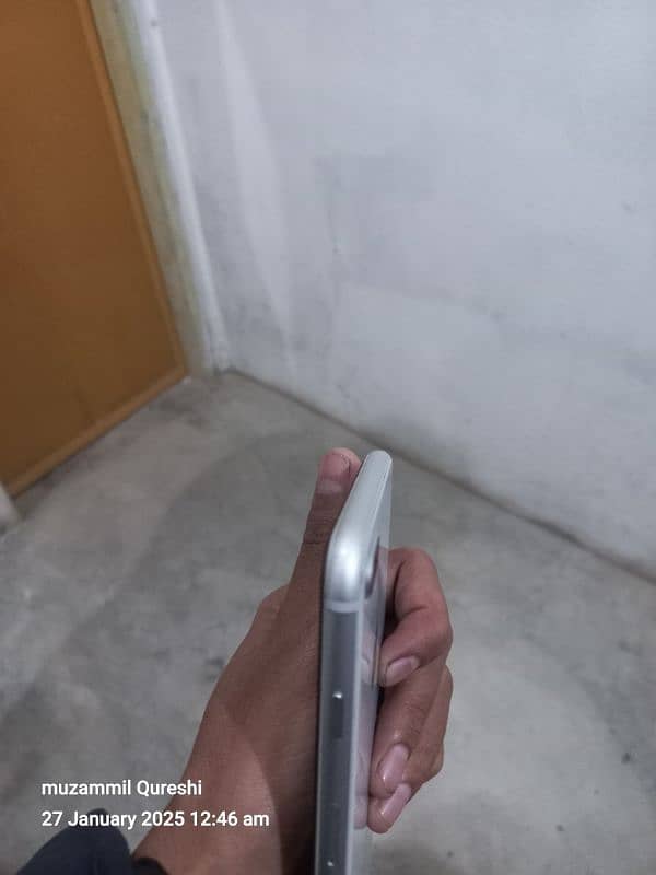 iPhone 8plus  PTA proved 2