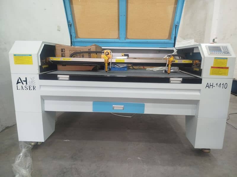 Laser cutting machine 2