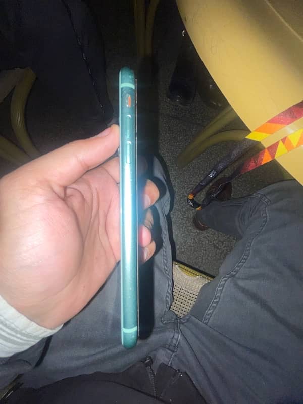 iPhone 11 jv non pta 64gb 3