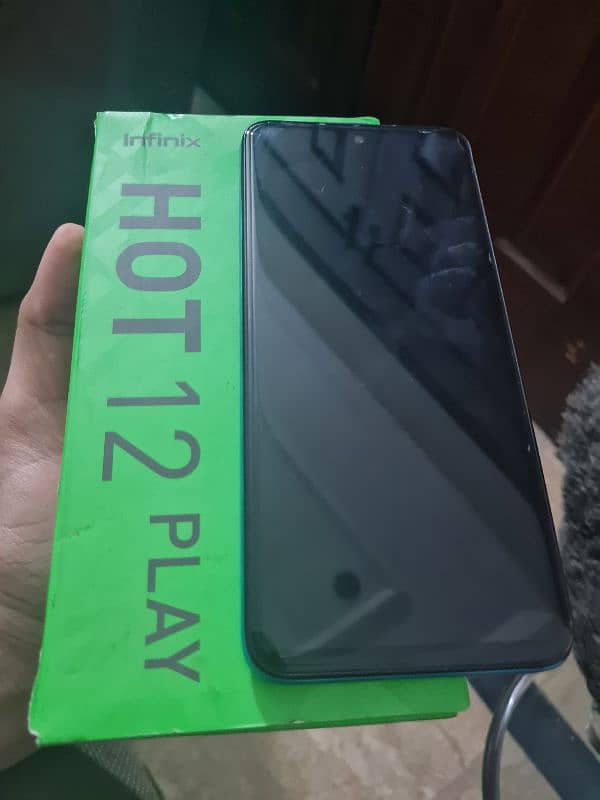 infinix hot 12 play 4+3gb /64gb 0