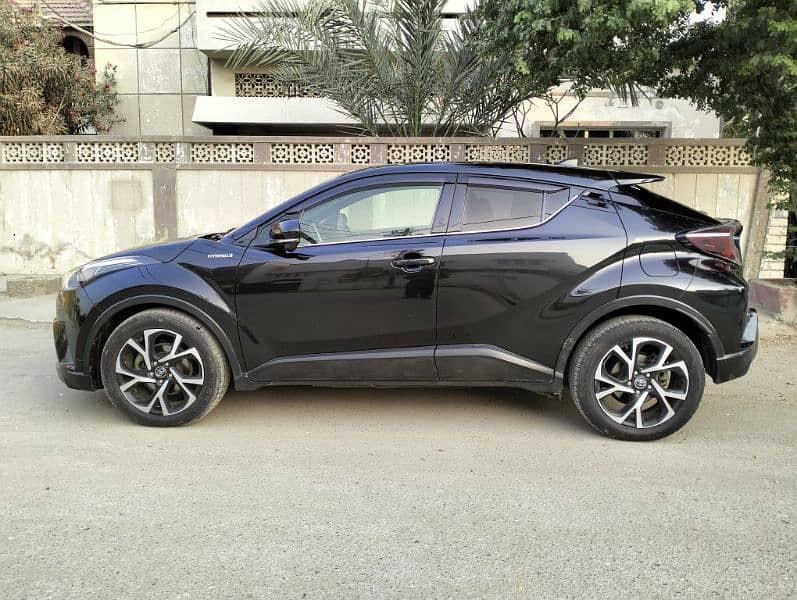 Toyota C-HR 2017 8