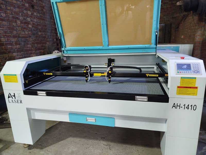 Laser cutting machine 6