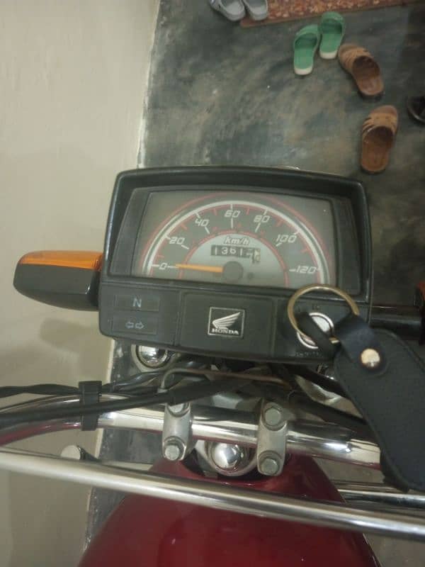 CD70 BIKE FOR 2021 MODEL BRAND NEW CONDITION 8