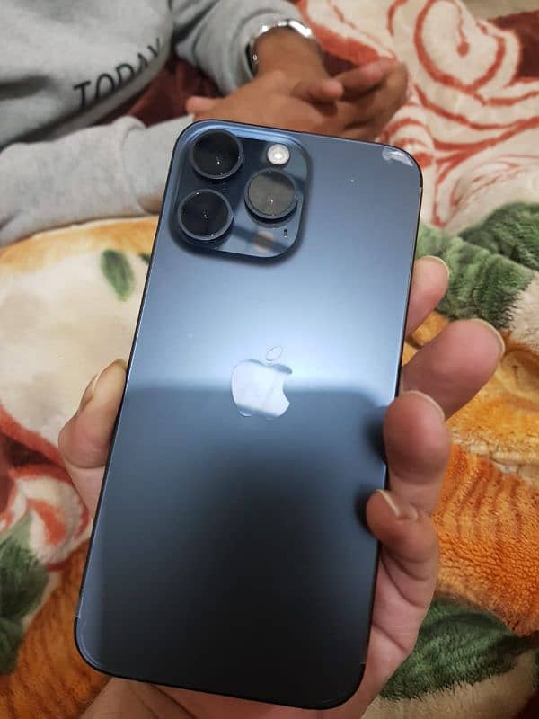 iPhone 15 Pro Max 256GB Non PTA 5