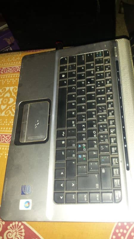 old model laptop 0