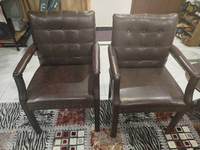 Wooden Chairs with Coffee Table 0