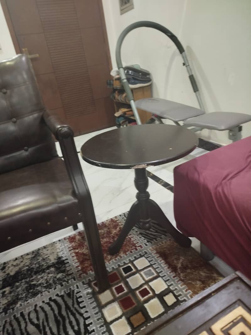 Wooden Chairs with Coffee Table 4