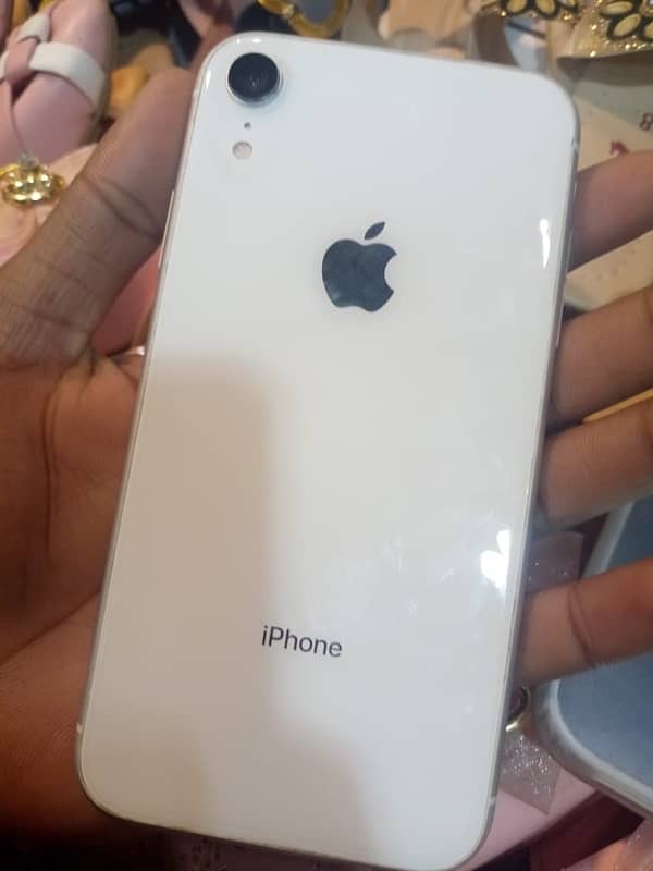 iphone xr 256 gb storage 5