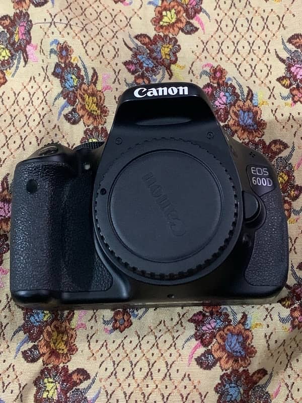 canon 600d with 18_55mm Lens 1