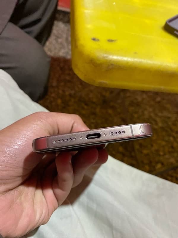 iPhone 15 pro max FU dual physical 3