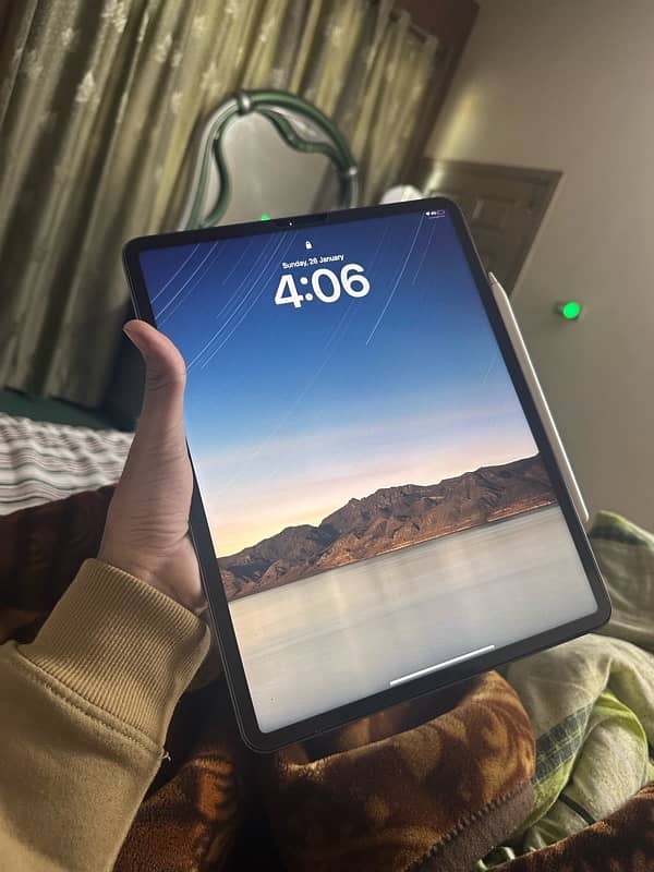 Ipad Pro 12.9 inch (5th Generation) 2021 M1 Chip 0