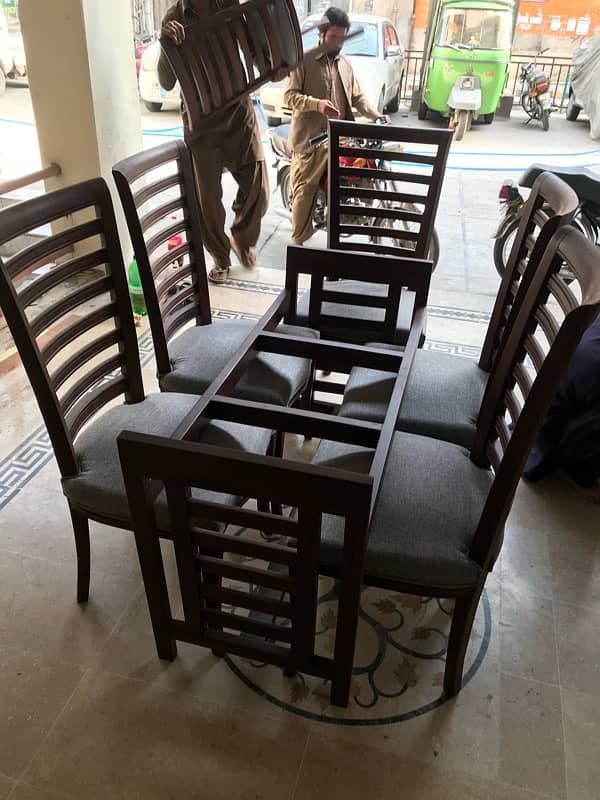 Dining Table with 8 chair 4