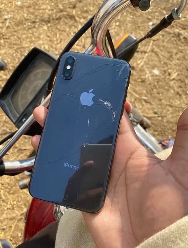 iPhone X (Water pack ) 1