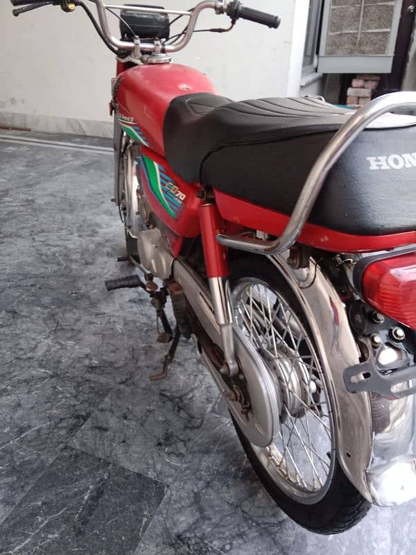 Honda CD70 2016-B Registration Lahore 4