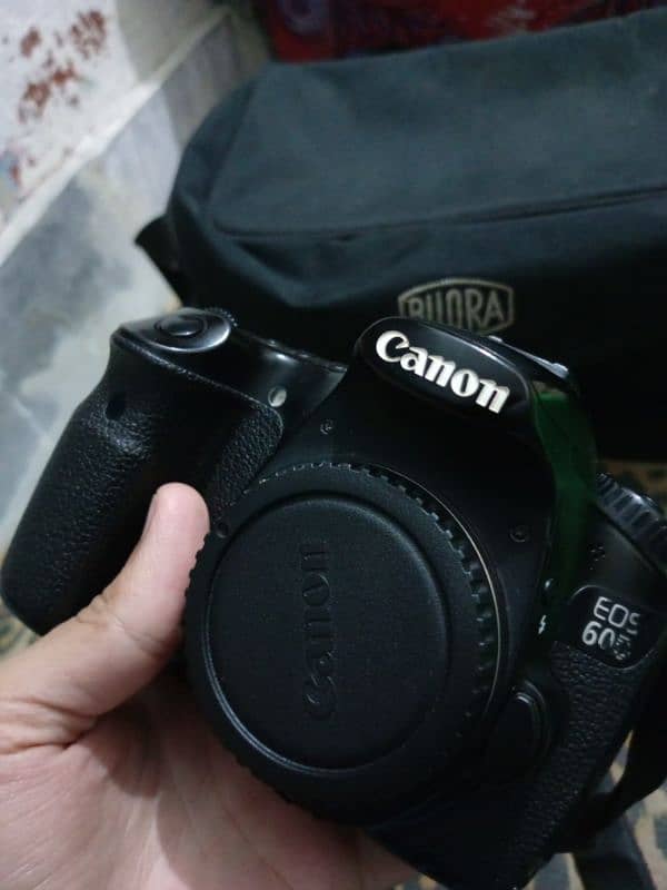 60d Canon body 2