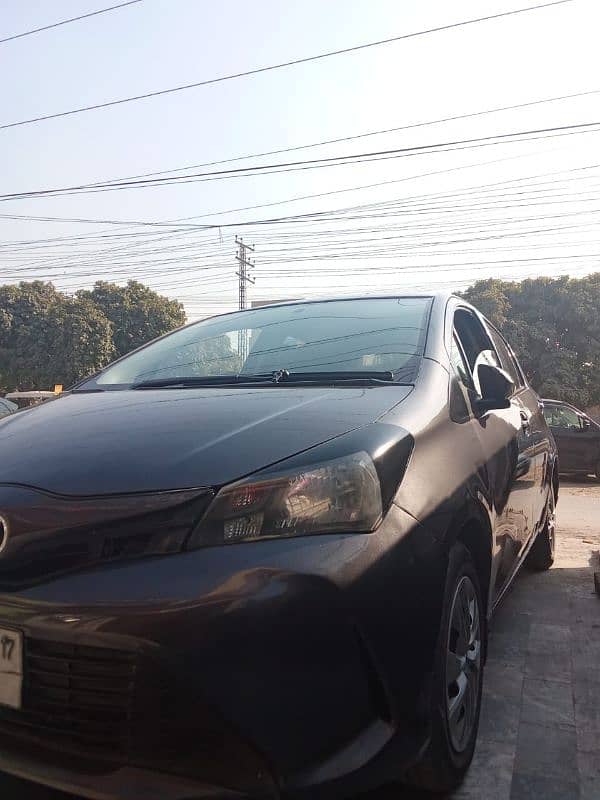 Toyota Vitz 2015 9