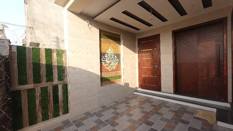 Buy A Centrally Located 5 Marla House In Bismillah Housing Scheme - Block B 3