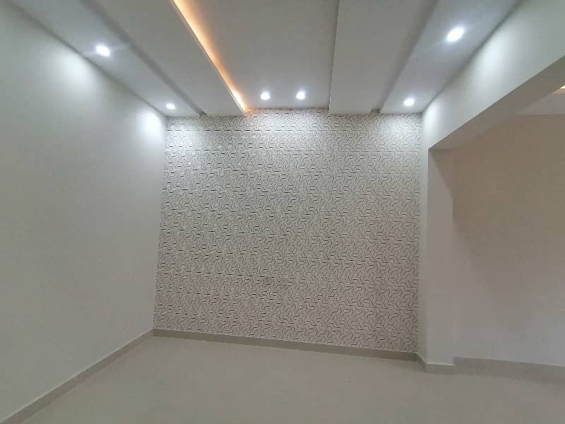 House Available In Bismillah Housing Scheme - Iqbal Block For Sale 17