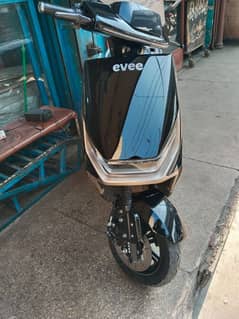 evee electric scootey